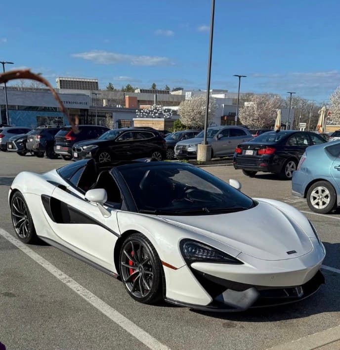 MCLAREN 570