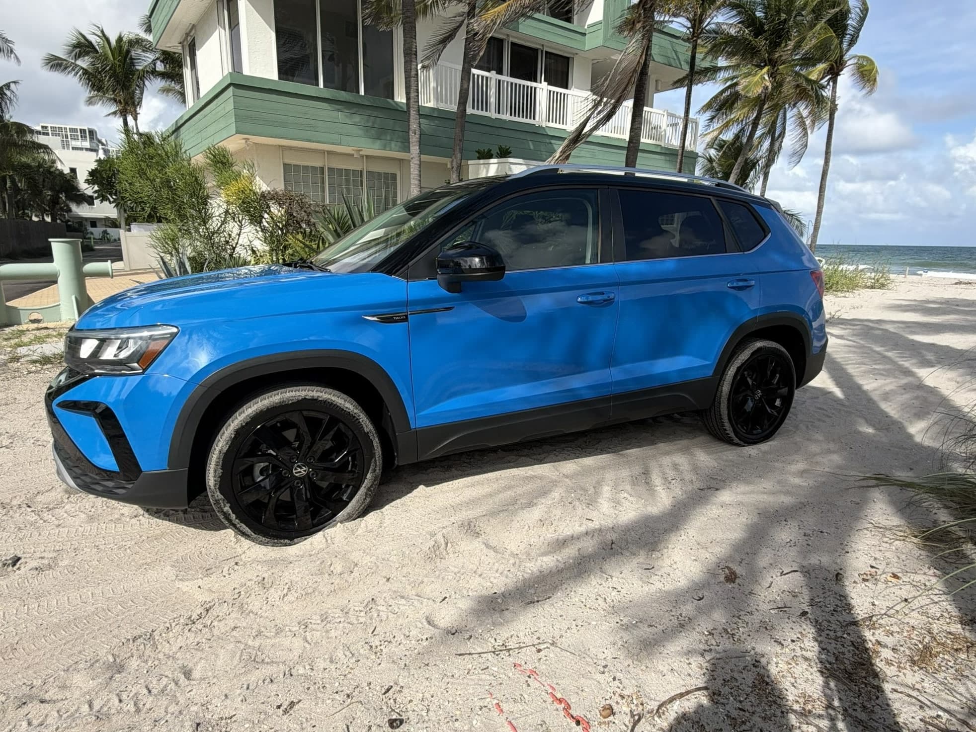 Volkswagen Taos